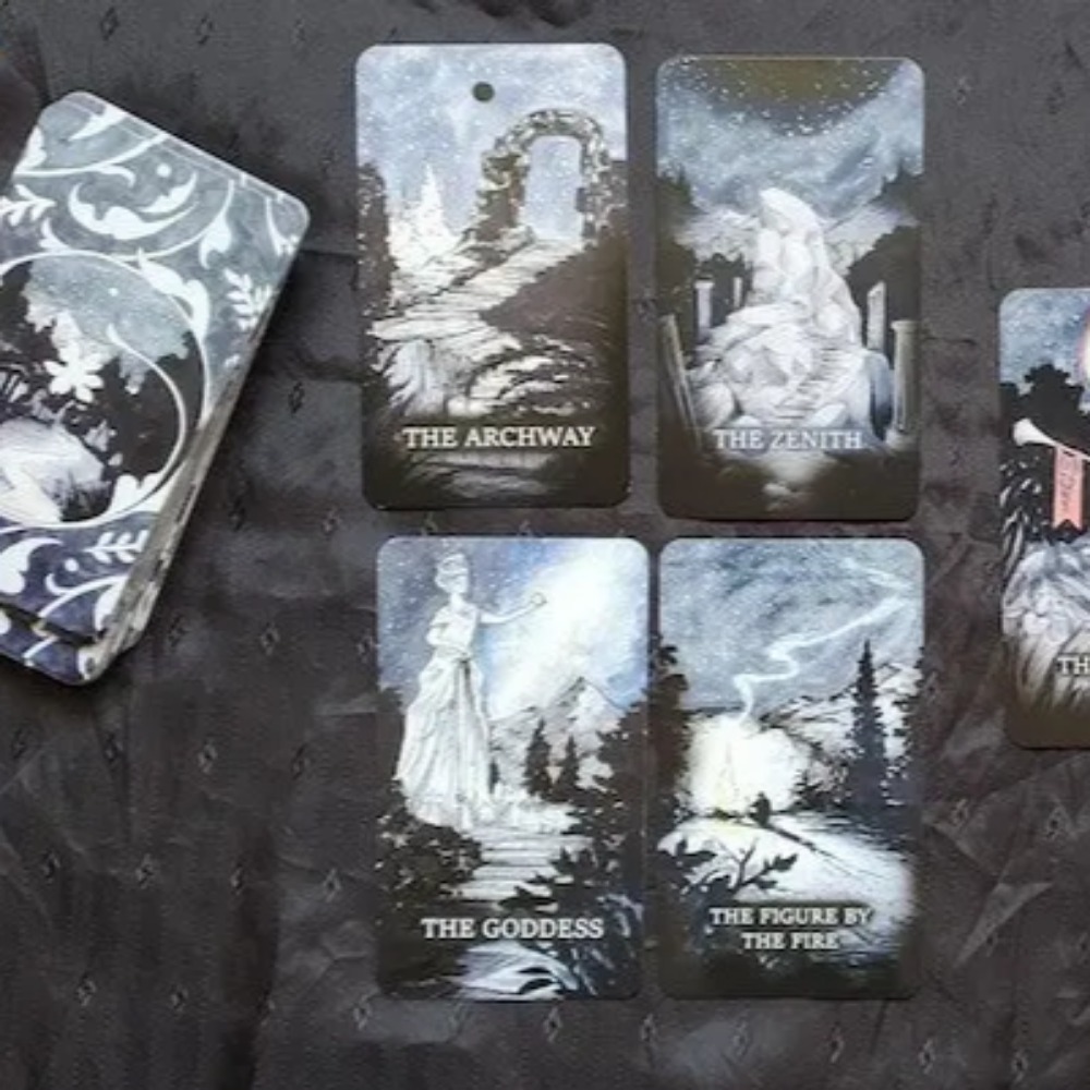 The Endless Oracle 9*6cm A Han - Tarot Deck With Guidebook review and price